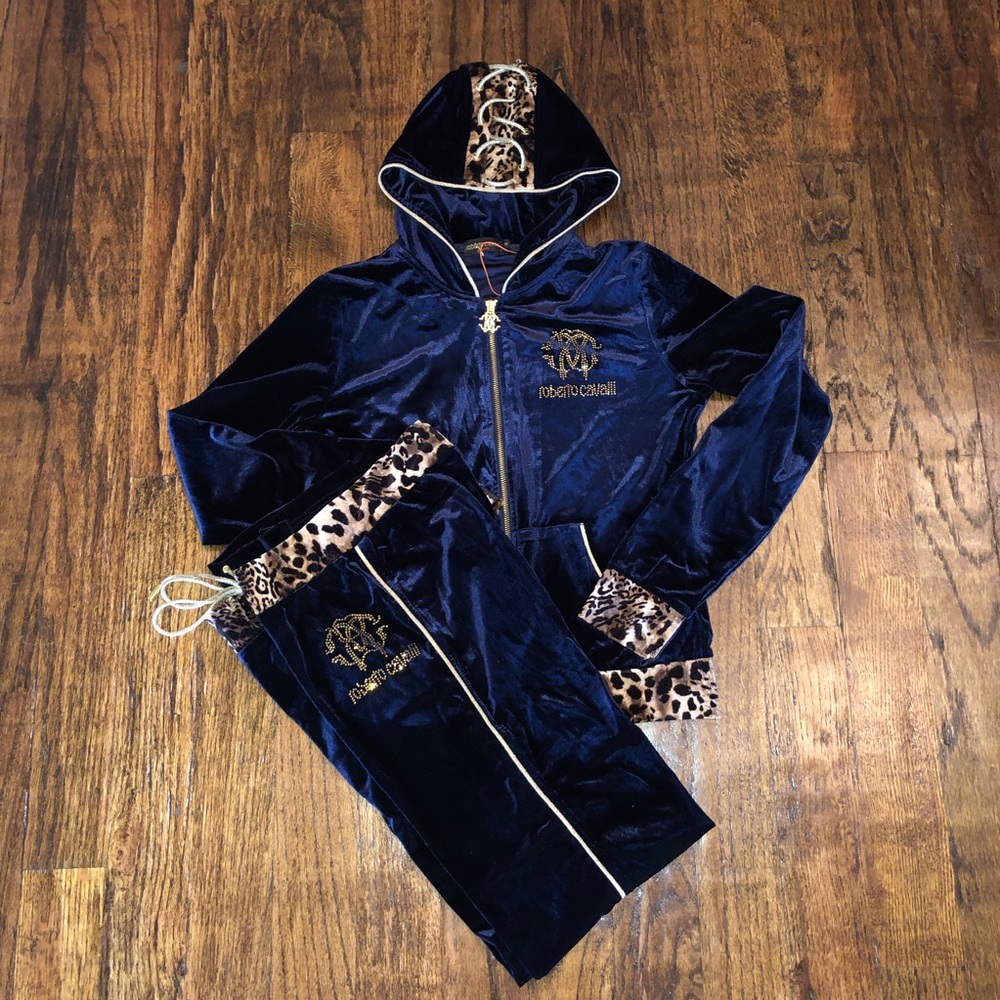 Roberto Cavalli gym - Stretch  jacket & pants.